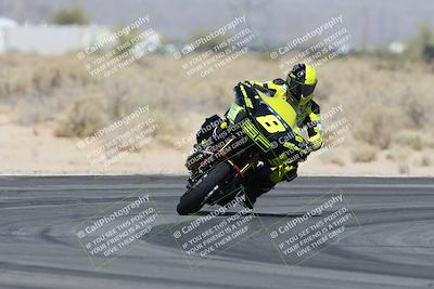 media/Apr-26-2025-BRL Bagger Racing League (Sat) [[9e270f465f]]/3-Super Street Baggers Qualifying/